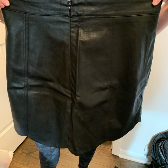Leather Skirt - Picture 2 of 3